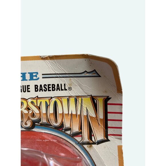 Starting Lineup 1994 Willie Mays Cooperstown Collection Figurine - Picture 8 of 9